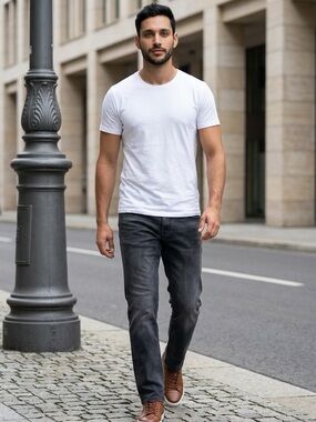 NWT Truth & Theory SZ 36/30 black 5-pocket slim straight leg jeans.